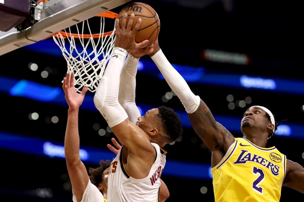 哈登在持球 哈登在持球