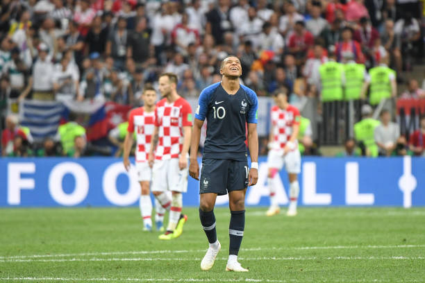 形势复杂多 形势复杂多