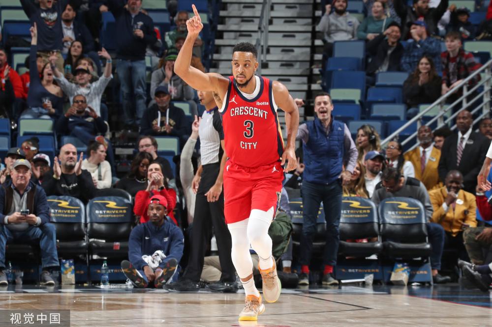 万美元不只 万美元不只